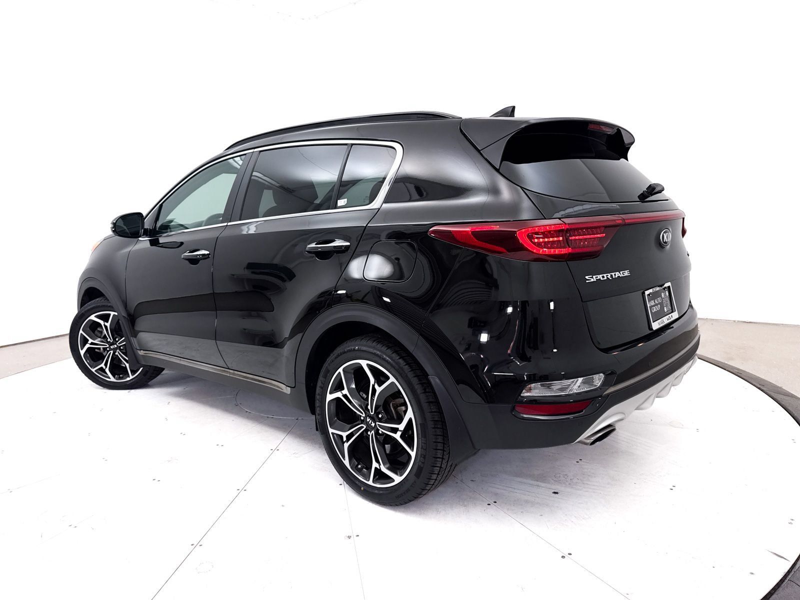 Used 2021 Kia Sportage SX FWD image 2