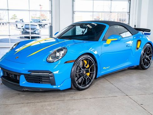 Used 2022 Porsche 911 Turbo S image 12
