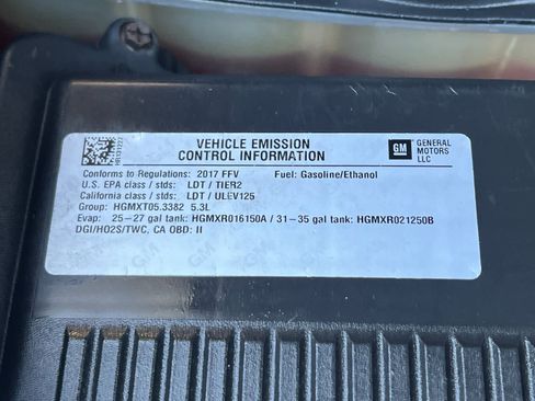 Used 2017 GMC Yukon XL SLT image 29