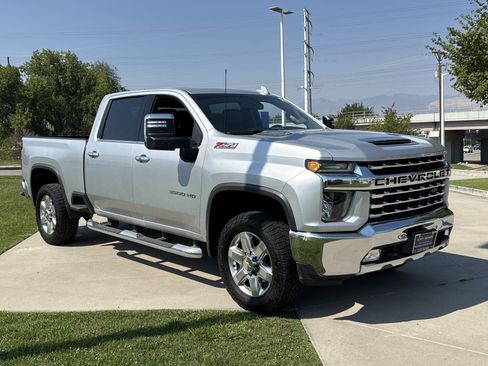 Used 2021 Chevrolet Silverado 3500 LTZ AWD/4WD image 7