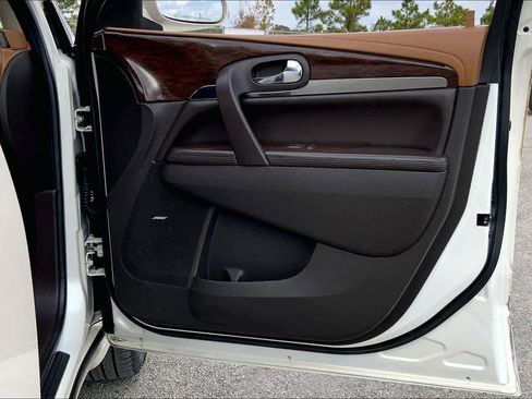 Used 2014 Buick Enclave Premium w/ Trailering Provision Package image 21