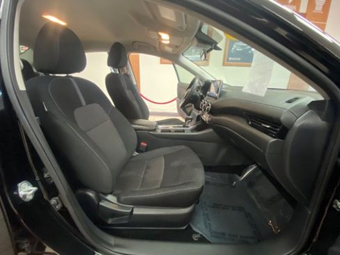 Used 2024 Nissan Sentra SV image 21