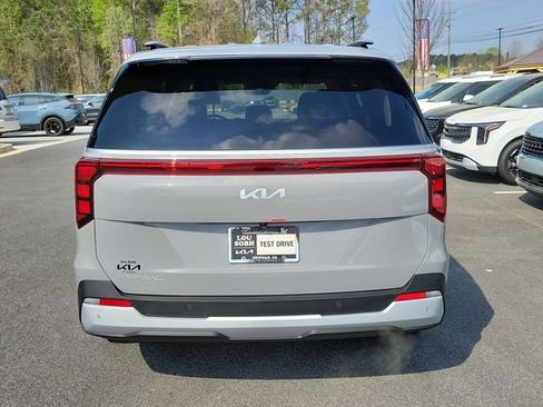 New 2026 Kia Carnival EX image 5