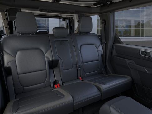 New 2026 Ford Bronco Outer Banks AWD/4WD image 11