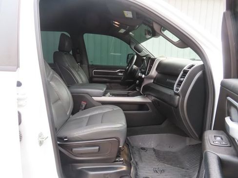 Used 2023 RAM 1500 Big Horn AWD/4WD image 25