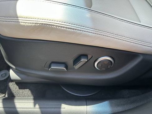 New 2026 Genesis GV70 2.5T Advanced AWD/4WD image 26
