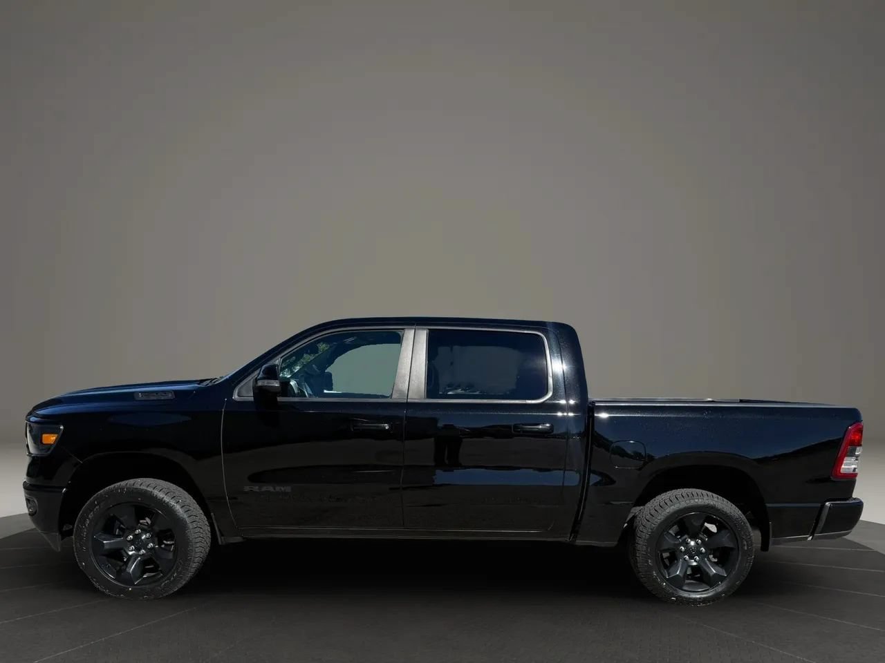 Used 2019 RAM 1500 Big Horn AWD/4WD image 10