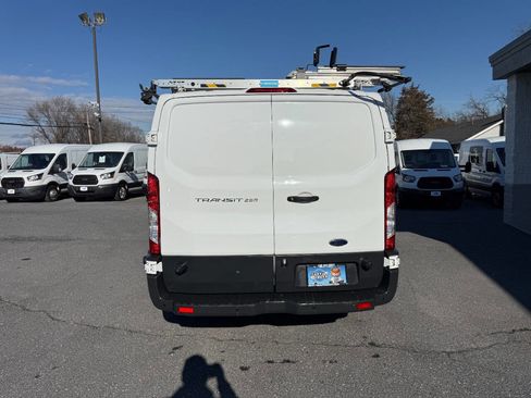 Used 2018 Ford Transit 250 148 Low Roof image 38