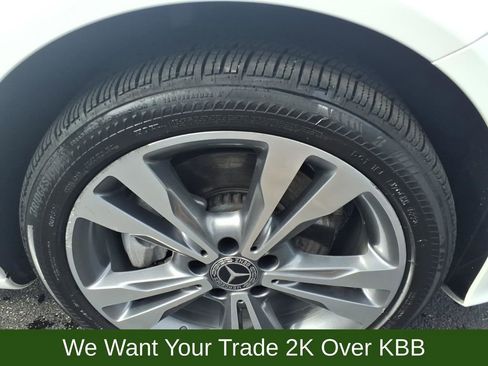 Used 2019 Mercedes-Benz C 300 4MATIC Sedan image 20