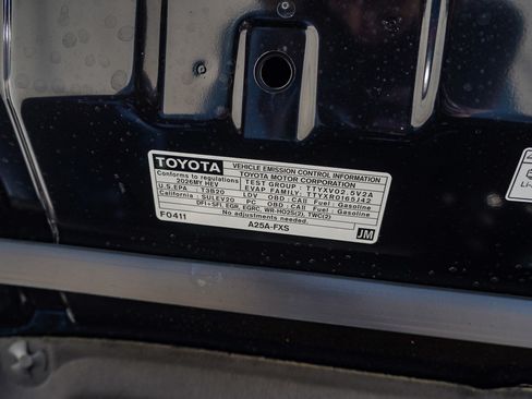 Used 2026 Toyota Camry XSE FWD image 31