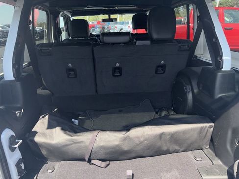 Used 2021 Jeep Wrangler Unlimited Sahara w/ Cold Weather Group image 5