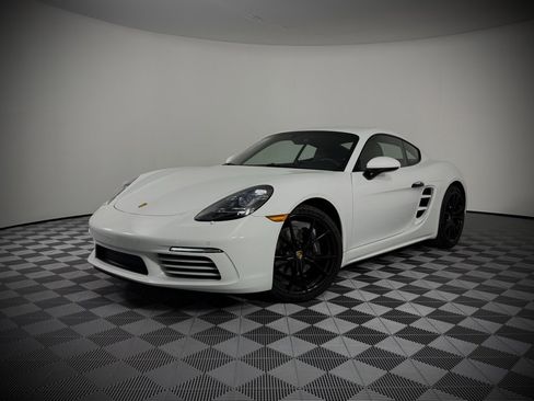 New 2025 Porsche 718 Cayman image 1