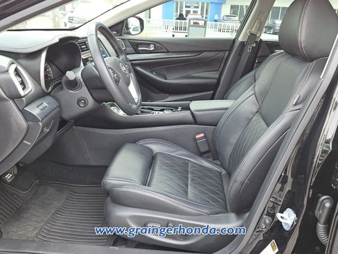 Used 2023 Nissan Maxima Platinum w/ Sport Mat Group image 10