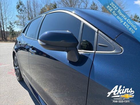 Used 2022 Toyota Corolla XSE image 4
