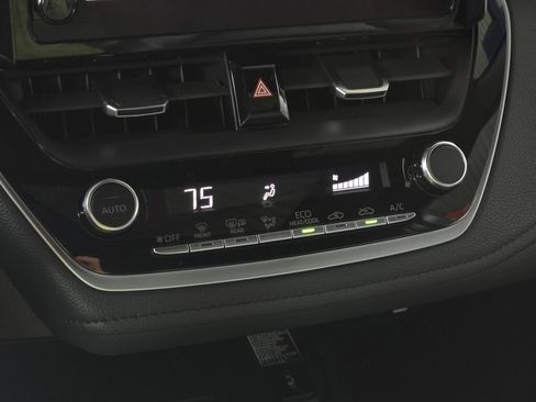 Used 2024 Toyota Corolla XSE FWD image 28