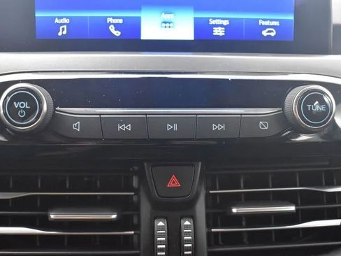 Used 2025 Ford Escape Active image 33