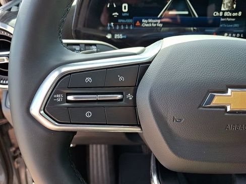 Used 2026 Chevrolet Equinox LT FWD image 21