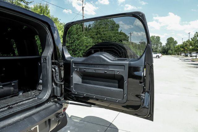 New 2026 Land Rover Defender 110 X-Dynamic SE AWD/4WD image 63
