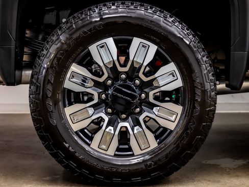 Used 2026 GMC Sierra 3500 Denali w/ Denali Reserve Package AWD/4WD image 40