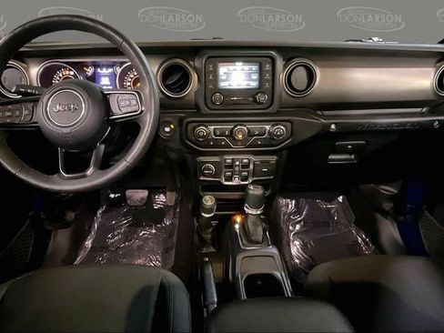 Used 2019 Jeep Wrangler Unlimited Sport S AWD/4WD image 19