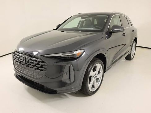 New 2025 Audi Q5 Premium Plus image 1