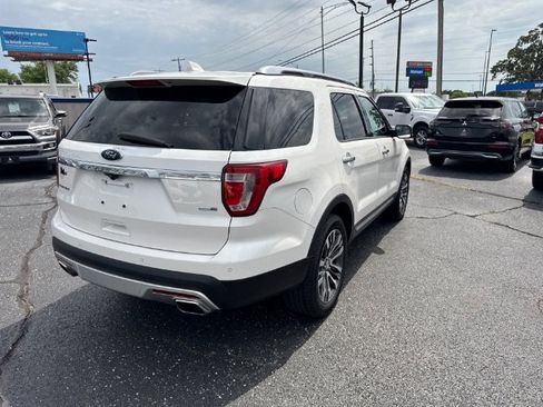 Used 2017 Ford Explorer Platinum AWD/4WD image 8