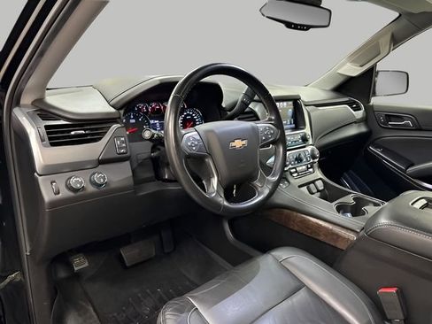 Used 2020 Chevrolet Tahoe LT w/ LT Midnight Edition image 17