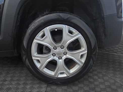 Used 2019 Jeep Renegade Limited w/ UConnect 8.4 Nav Group image 35