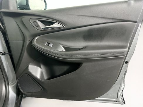 Used 2025 Buick Encore GX Preferred image 32