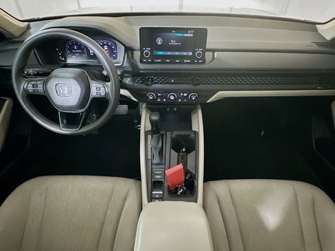 Used 2023 Honda Accord LX image 27