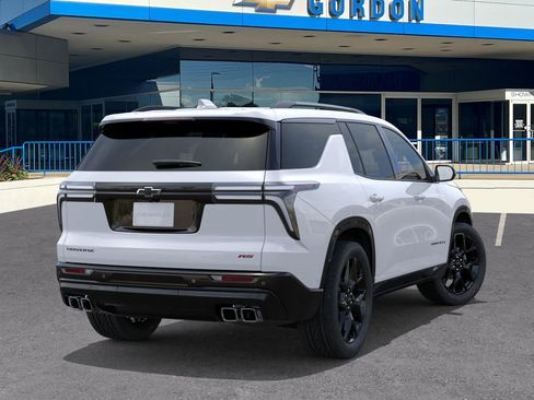 New 2026 Chevrolet Traverse RS image 4