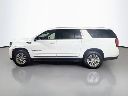 Used 2024 GMC Yukon XL Denali RWD image 6