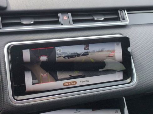 Used 2023 Land Rover Range Rover Velar R-Dynamic S image 10