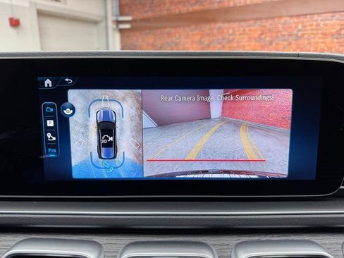 New 2025 Mercedes-Benz GLS 450 4MATIC image 21