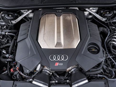Used 2021 Audi RS 6 AWD/4WD image 30