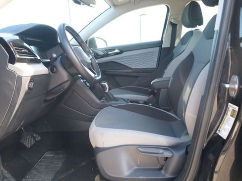 Used 2024 Volkswagen Taos S FWD image 13