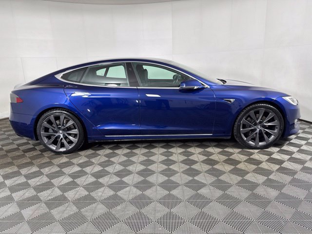 Used 2018 Tesla Model S 100D AWD/4WD image 2