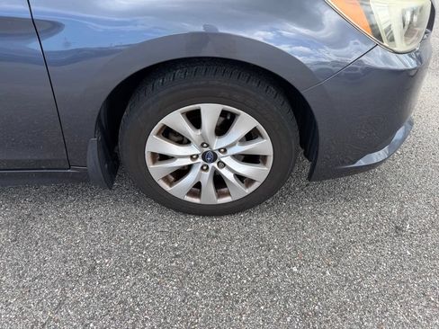 Used 2016 Subaru Legacy 2.5i Premium AWD/4WD image 3
