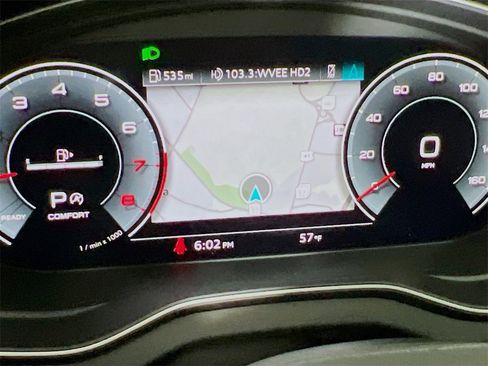 Used 2024 Audi Q5 2.0T Premium Plus image 16