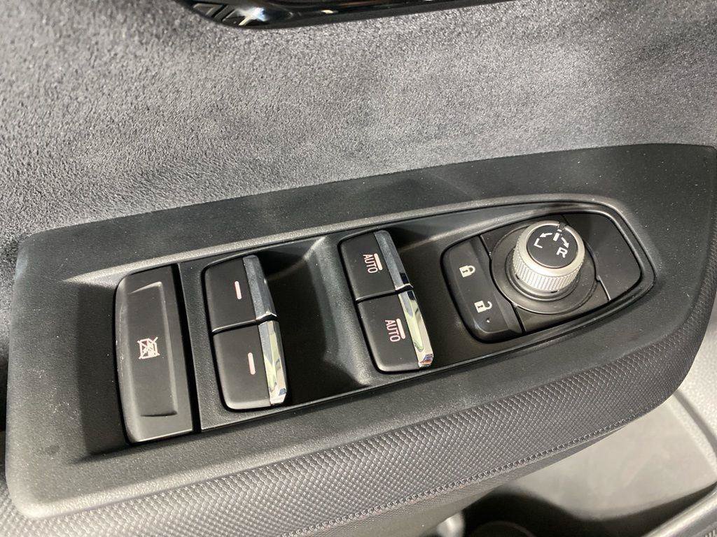 Used 2025 Subaru Forester Touring AWD/4WD image 26