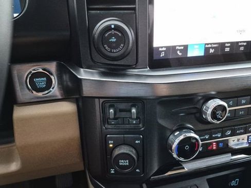 Used 2024 Ford F250 Lariat w/ Lariat Ultimate Package image 26