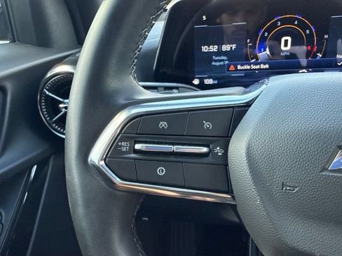 Used 2026 Chevrolet Equinox LT FWD image 19