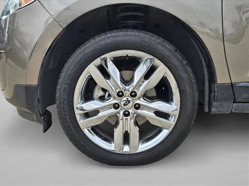 Used 2013 Ford Edge Limited image 9
