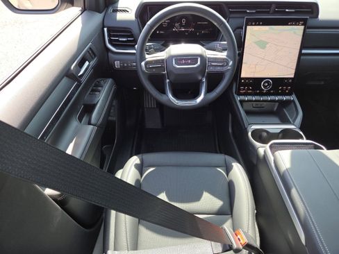New 2026 GMC Terrain Elevation w/ Elevation Premium Package FWD image 30