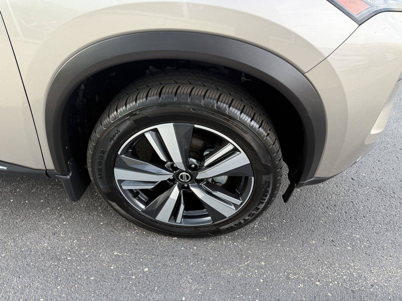 Used 2021 Nissan Rogue SL w/ Premium Package AWD/4WD image 13