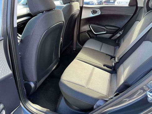 Used 2024 Kia Soul LX w/ Option Group 015 image 6