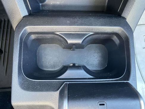 Used 2022 Toyota Tacoma SR5 image 18