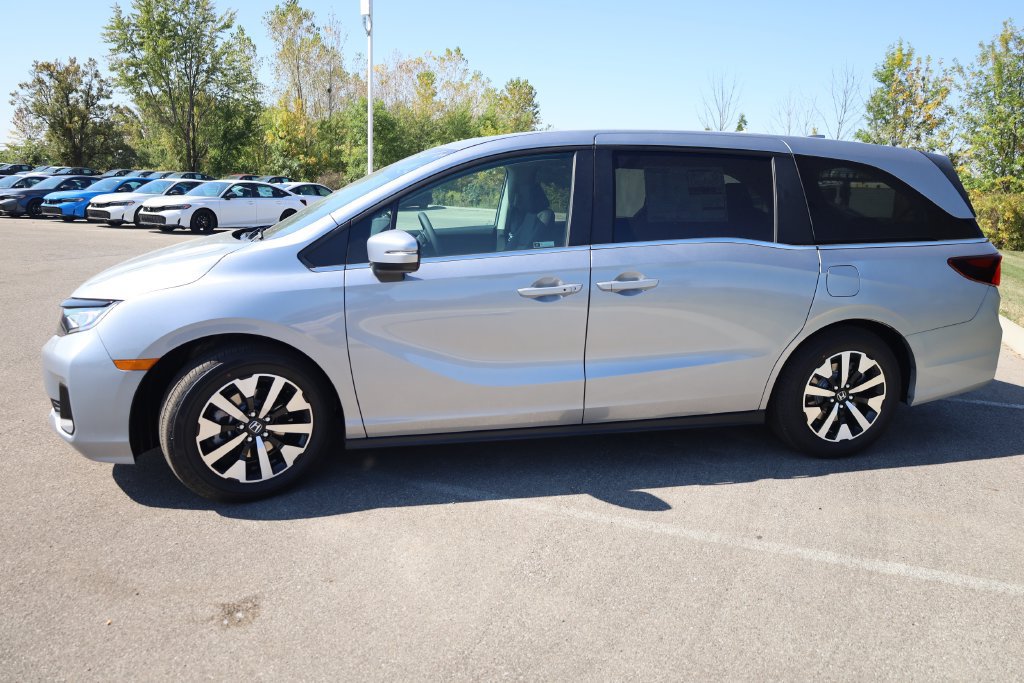 New 2027 Honda Odyssey EX-L image 8