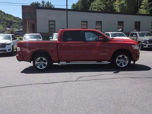 Certified 2022 RAM 1500 Big Horn AWD/4WD image 2