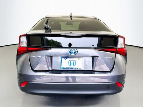Used 2022 Toyota Prius LE FWD image 6